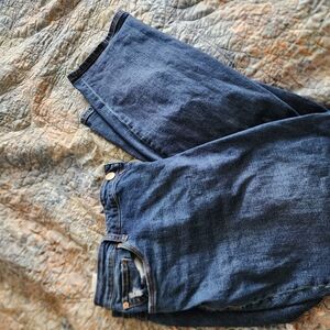 🛍3/$25 SALE 🛍 Blue Straight Leg Jeans with Classic Denim Texture